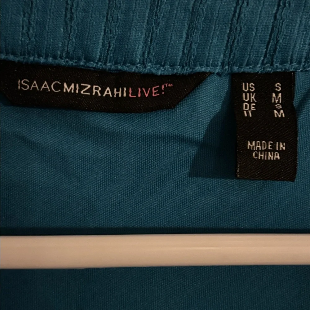 ISAAC MIZRAH | textured button‎ up blouse. Square neck. Size small